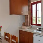 Sandy's & Log-villas Aparthotel 2*