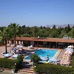 Sandy's & Log-villas 2*
