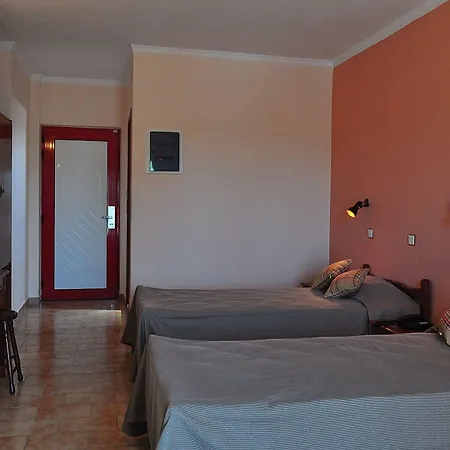 Sandy's & Log-villas 2*