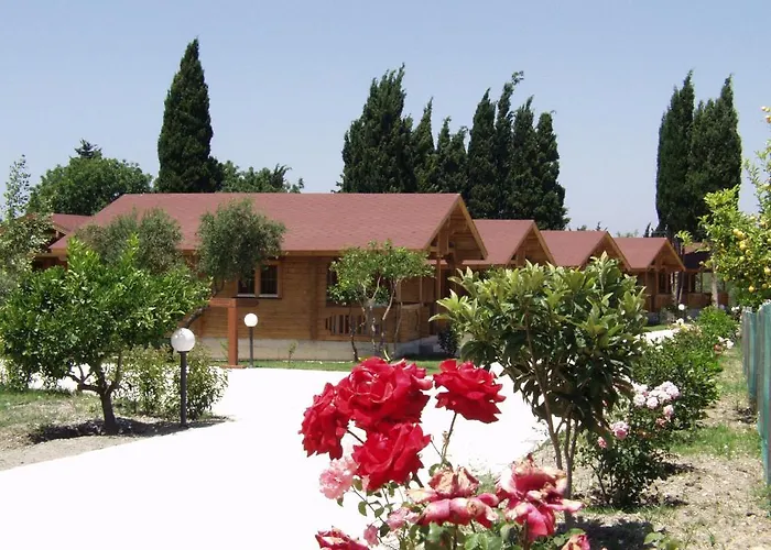 Sandy'S Studios Apartments & Log-Villas Aparthotel 2*