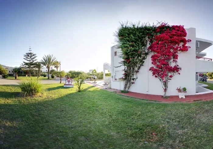 Aparthotel Sandy's & Log-villas Kos-stad