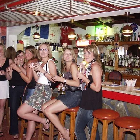 木别墅桑迪公寓 2* 科斯镇