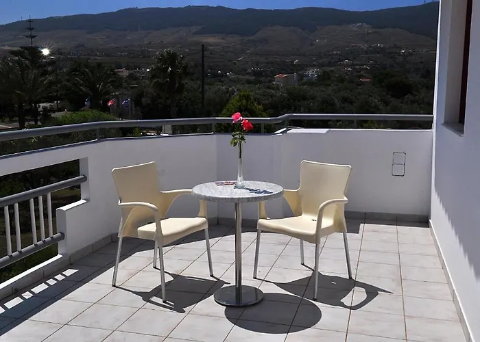 Sandy'S Studios Apartments & Log-Villas Kos