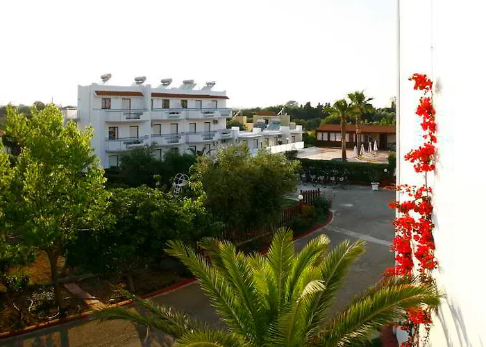 Sandy'S Studios Apartments & Log-Villas Lägenhetshotell Kos
